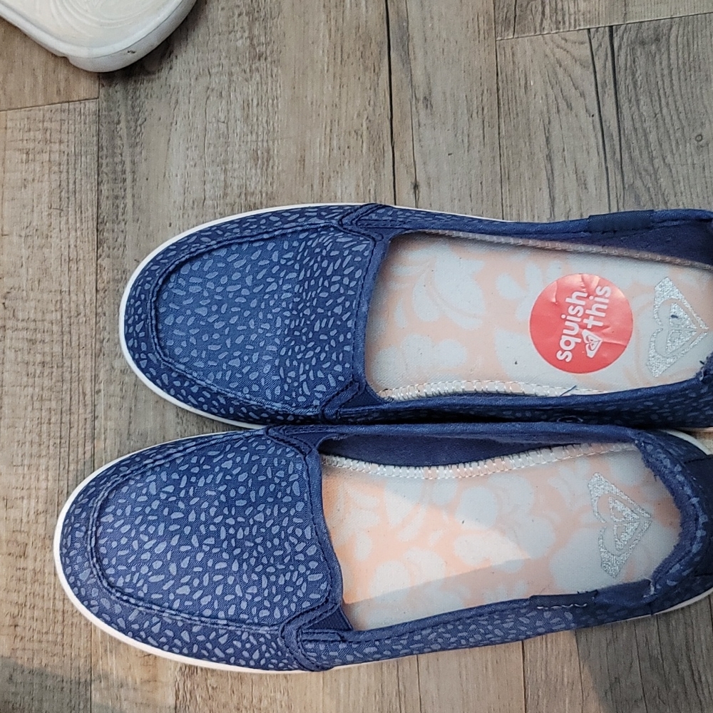 ROXY women's deck shoes. NWOT